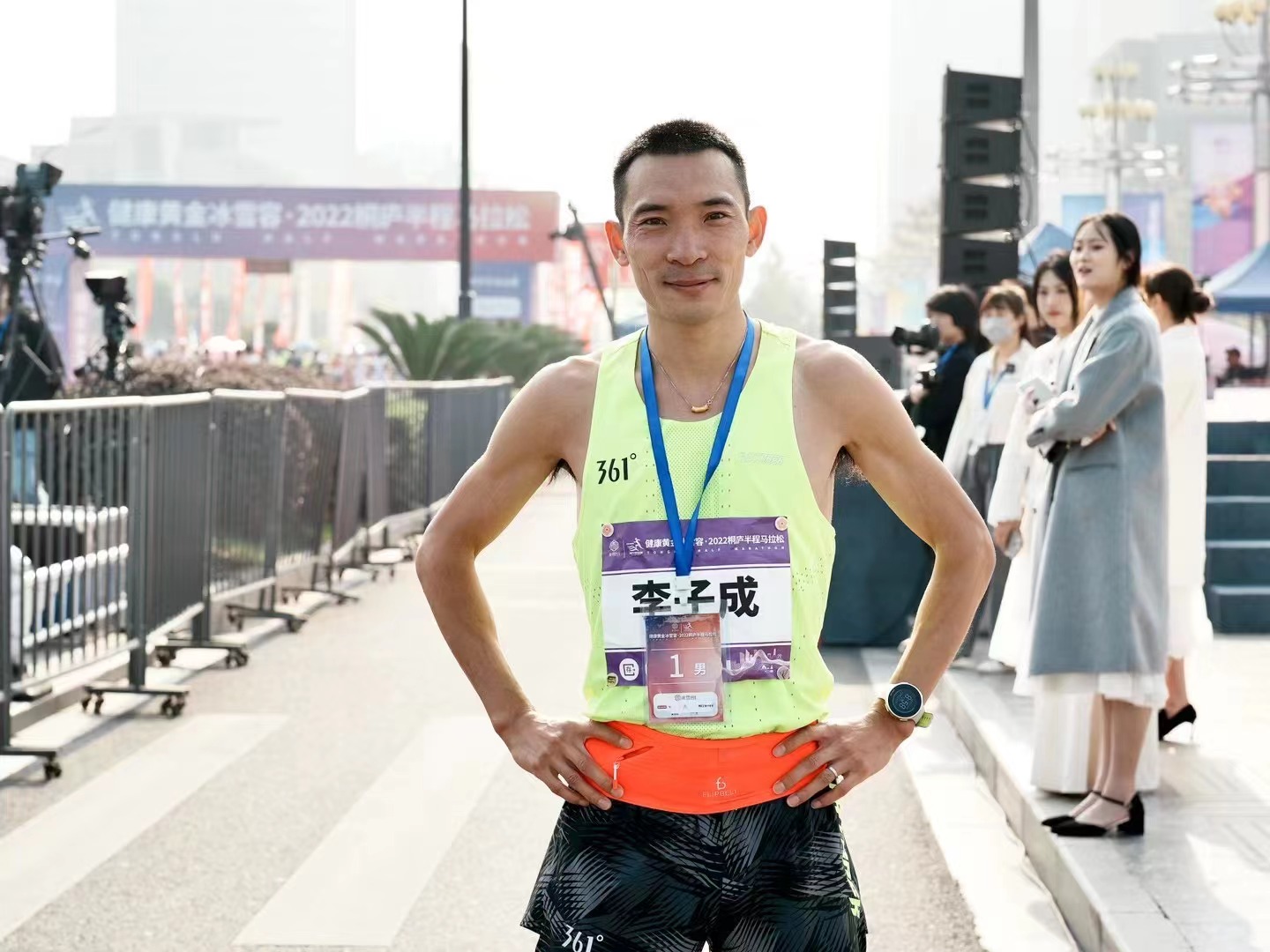 ����ȫ���o(j��)䛣����f�\(y��n)�ӆT���ӳ�ͩ�]���R�Z��