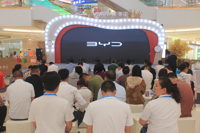 ���t�I(l��ng)����������������f�ȁ��Ϻ���W(w��ng)�Ŀ��ذ�܇�ͼ��w����